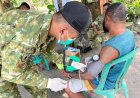 Yonif TP 860/NSK Hadir di Pantai Ronggaiwa, Warga Dapat Pemeriksaan Kesehatan Gratis