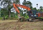 Danramil Depapre Pastikan Pembukaan Lahan TMMD ke-130 Berjalan Sesuai Rencana