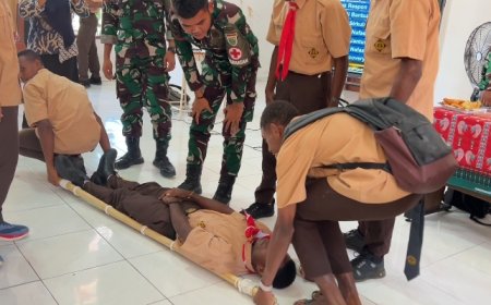 Yonif TP 809/NTM Bekali Siswa SRMA 42 Sarmi dengan Ilmu BHD