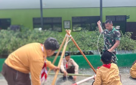 Program TEKAD, Yonif TP 860/NSK Latih PBB dan Pioneering Siswa MTs Ma’arif