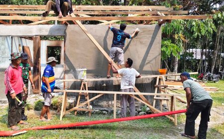 Gotong Royong dan Kepedulian Sosial Warnai TMMD ke-130 Kodim Jayapura di Kampung Sabron Sari