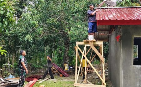 Mayor Inf Siswanto Tekankan Keselamatan Kerja dalam Rehabilitasi RTLH di Sentani Barat