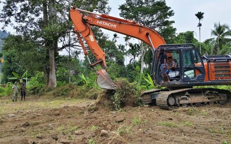 Satgas TMMD ke-130 Kodim 1701/Jayapura Buka Lahan Pertanian di Sentani Barat