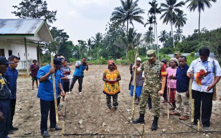Penanaman Jagung di Kampung Sabron Sari, Wujud Nyata Program Unggulan Kasad di Jayapura
