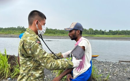 Program SICEPAT Yonif TP 860/NSK Hadirkan Layanan Cek Kesehatan Gratis di Waropen