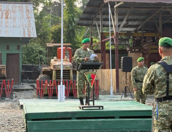 Yonif TP 860/NSK Gelar Upacara Bendera, Teguhkan Disiplin dan Pengabdian Prajurit