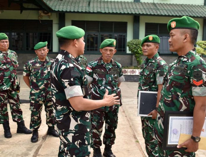 Tradisi Pindah Satuan, Dandim 1707/Merauke Tekankan Jiwa Korsa dan Kecintaan Terhadap Satuan