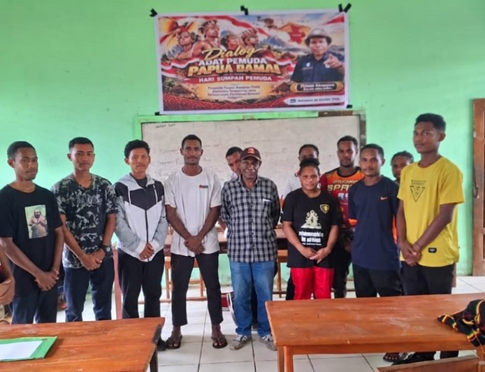 Peringati Sumpah Pemuda, Kepala Suku Hubla Bersama Pemuda Yahukimo Gelar Deklarasi Papua Damai dan Bagikan Sembako
