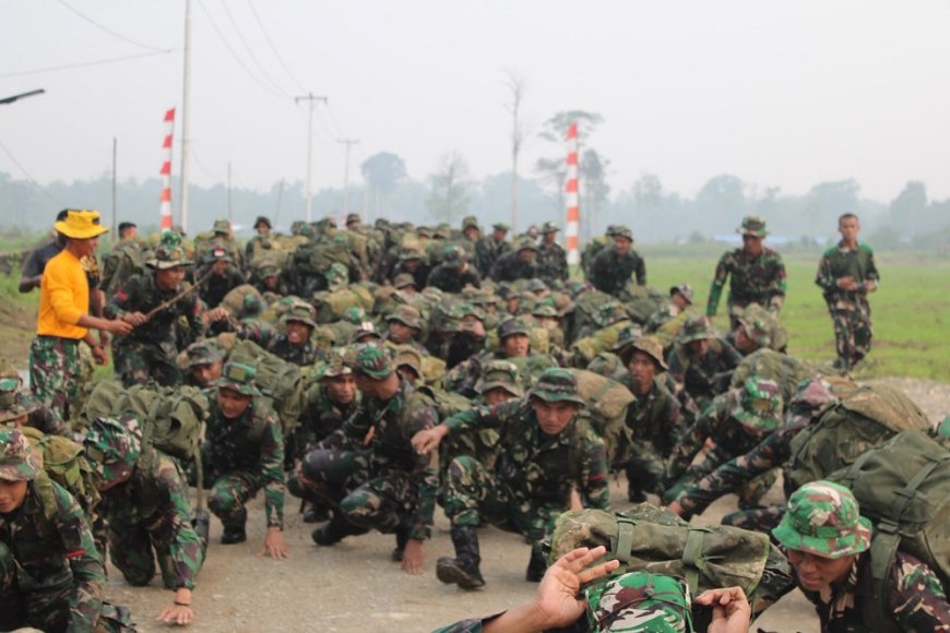 Tradisi Korps Raport Yonif TP 820/DAAI Tekankan Disiplin dan Tanggung Jawab Prajurit