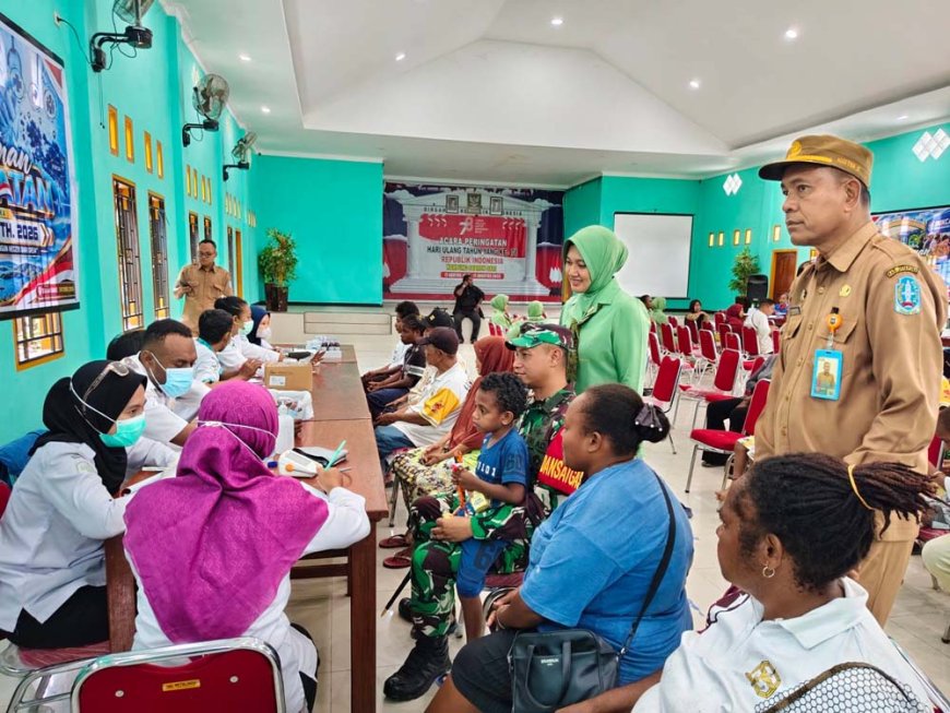 TMMD ke-130 Kodim 1701/Jayapura Hadirkan Layanan Kesehatan dan Dukcapil bagi Warga Sabron Sari