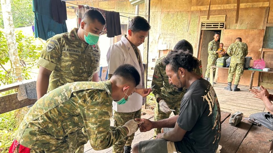 Program Si Cepat Yonif TP 860/NSK Hadirkan Pemeriksaan Kesehatan Gratis di Botawa