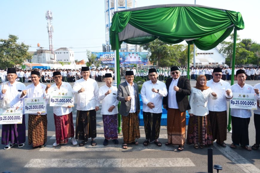 Pangdam IV/Diponegoro Hadiri Upacara Hari Santri Nasional 2026 di Kota Tegal